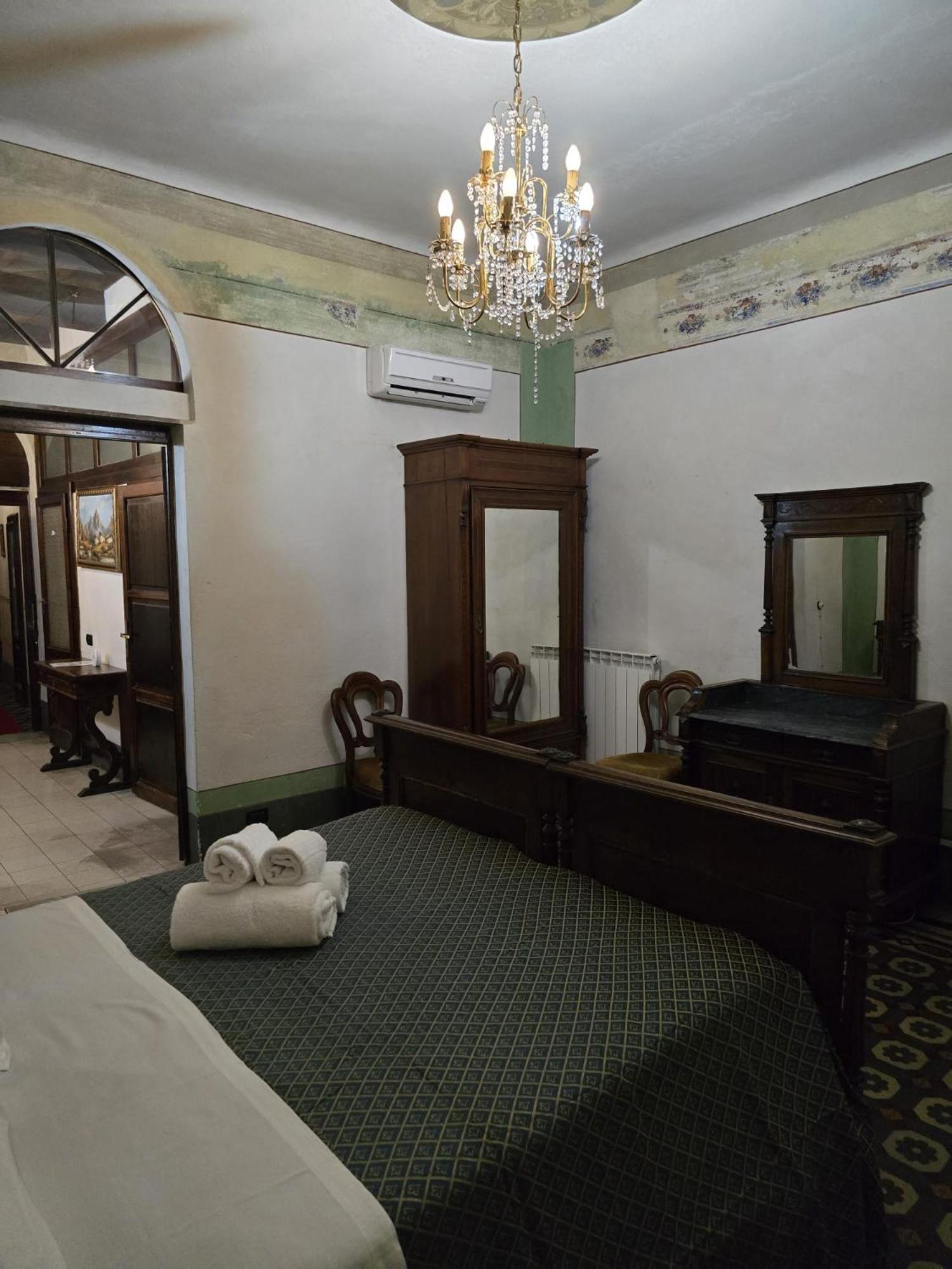 Relais Pisa Panzió Kültér fotó